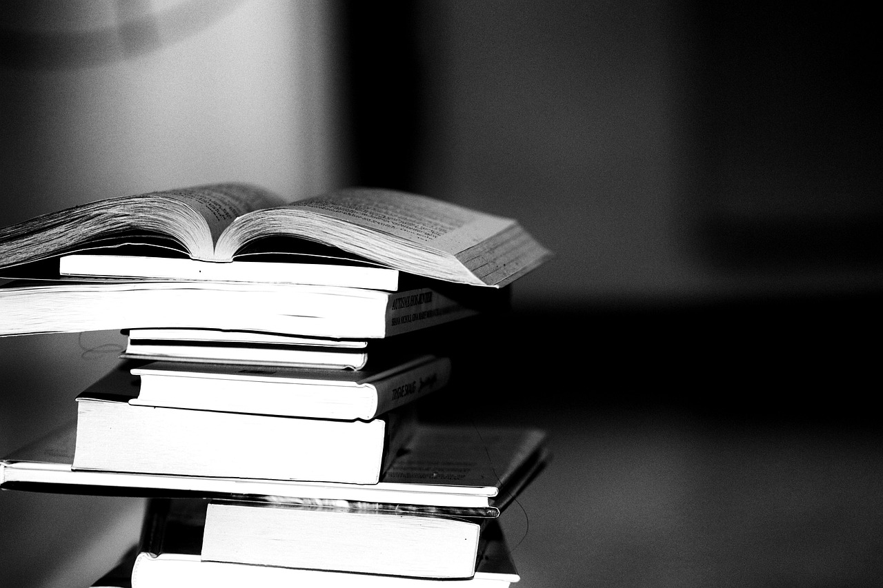 Cara Membiasakan Diri Baca Buku