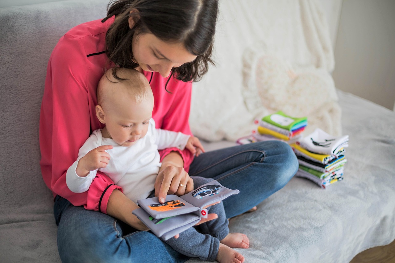 Cara Membaca Bersama Anak (Read-Aloud) yang Benar-Benar Efektif